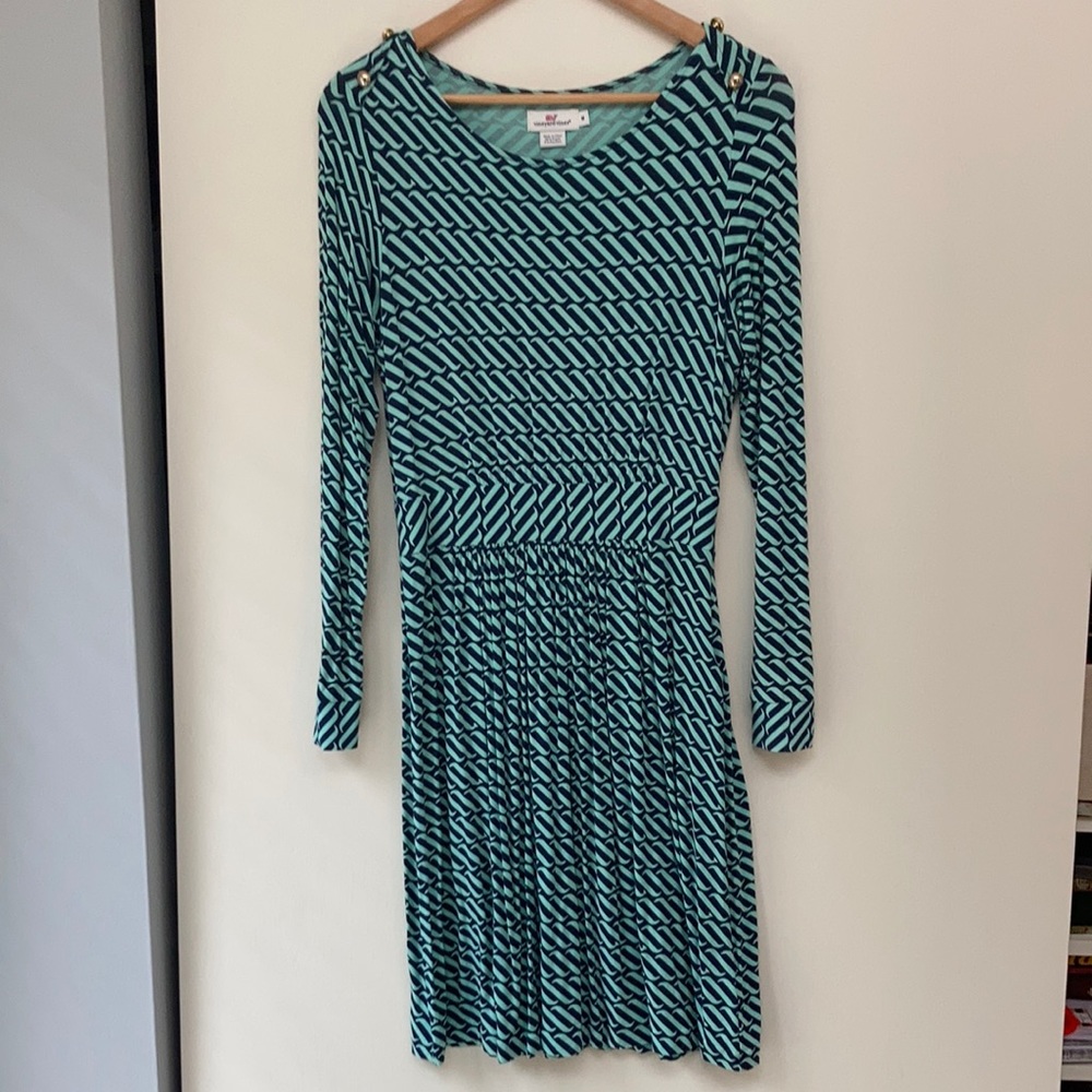 Vineyard Vines Long Sleeved Dress, size Medium